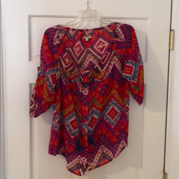 Jade Top - Picture 1 of 8